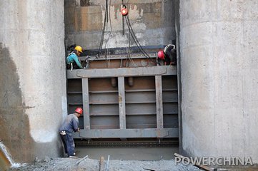 平定专业深耕喷漆翻新领域